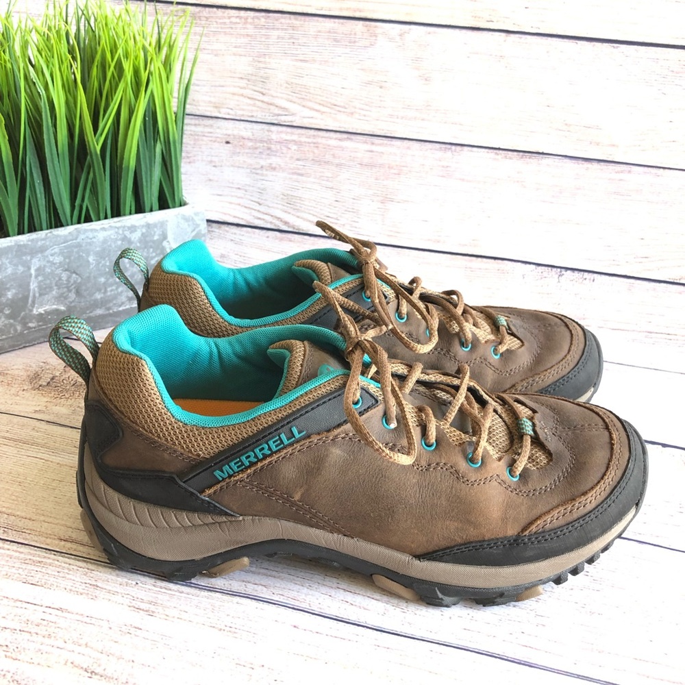 EUC Merrill leather hiking shoes size 10